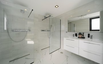 Property slide 89