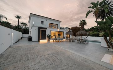 Property slide 92