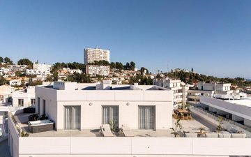 Property slide 44