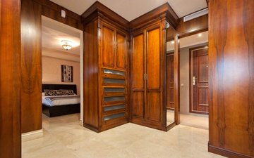 Property slide 19