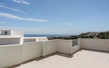Property slide 21