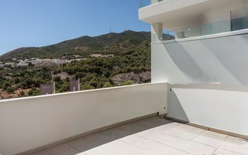Property slide 22