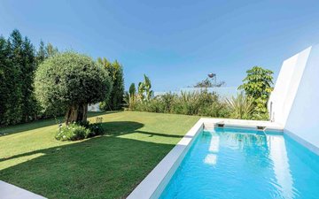 Property slide 18