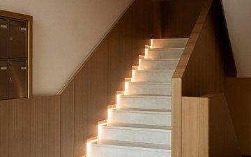 Property slide 32