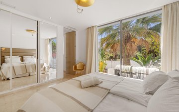 Property slide 16