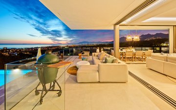 Property slide 18