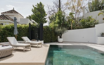 Property slide 17