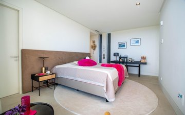 Property slide 50