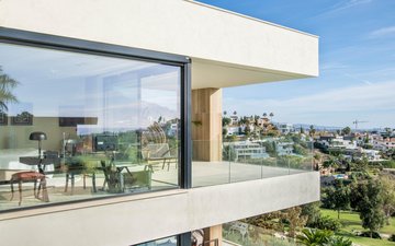 Property slide 83
