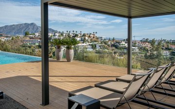 Property slide 91