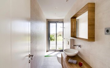 Property slide 10