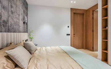 Property slide 48