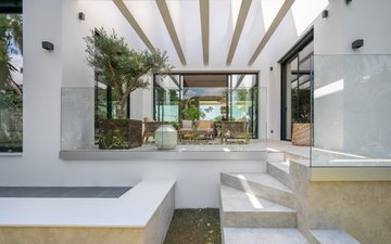 Property slide 85
