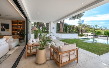 Property slide 87