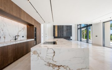 Property slide 18