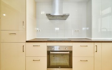 Property slide 16