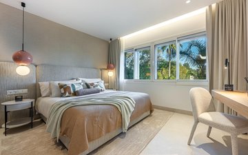 Property slide 21