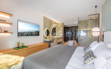 Property slide 24