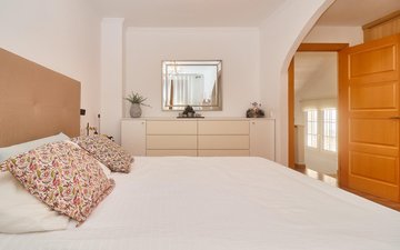 Property slide 21