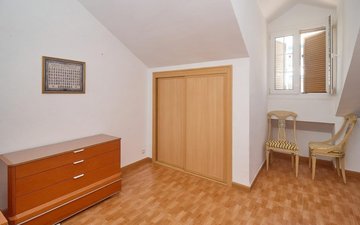 Property slide 36
