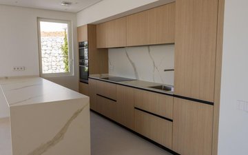 Property slide 22