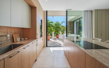 Property slide 21