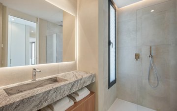 Property slide 25