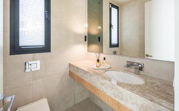 Property slide 42