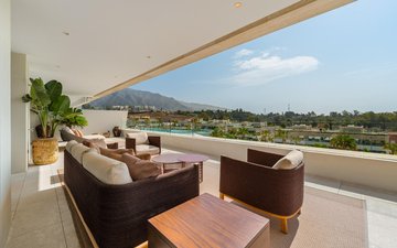 Property slide 40