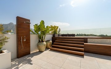 Property slide 46