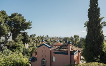 Property slide 30