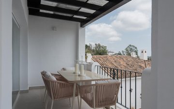Property slide 20