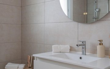Property slide 30