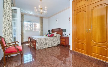 Property slide 31
