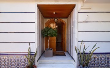 Property slide 44
