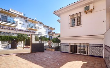 Property slide 46
