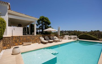 Property slide 23