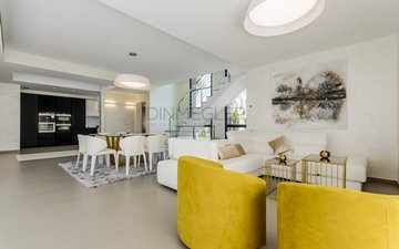 Property slide 24