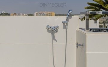 Property slide 44