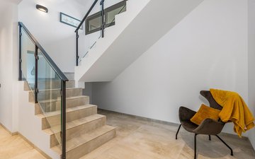 Property slide 22