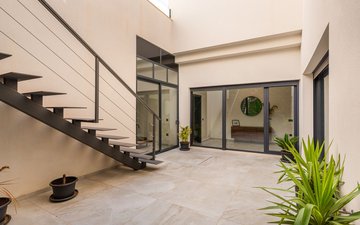 Property slide 40