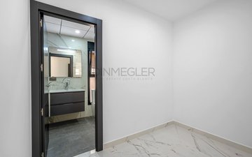 Property slide 17