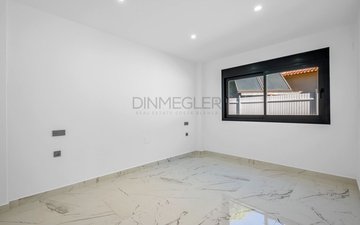 Property slide 18