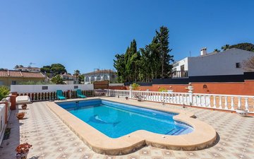 Property slide 16