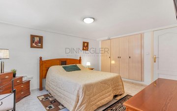 Property slide 22