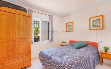Property slide 44
