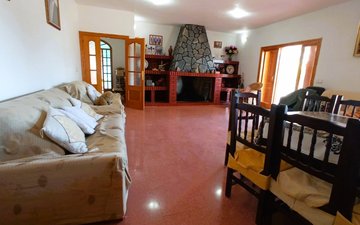 Property slide 15