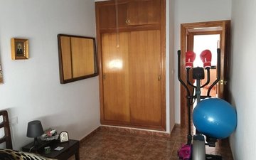 Property slide 10