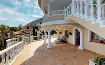Property slide 15
