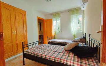 Property slide 12